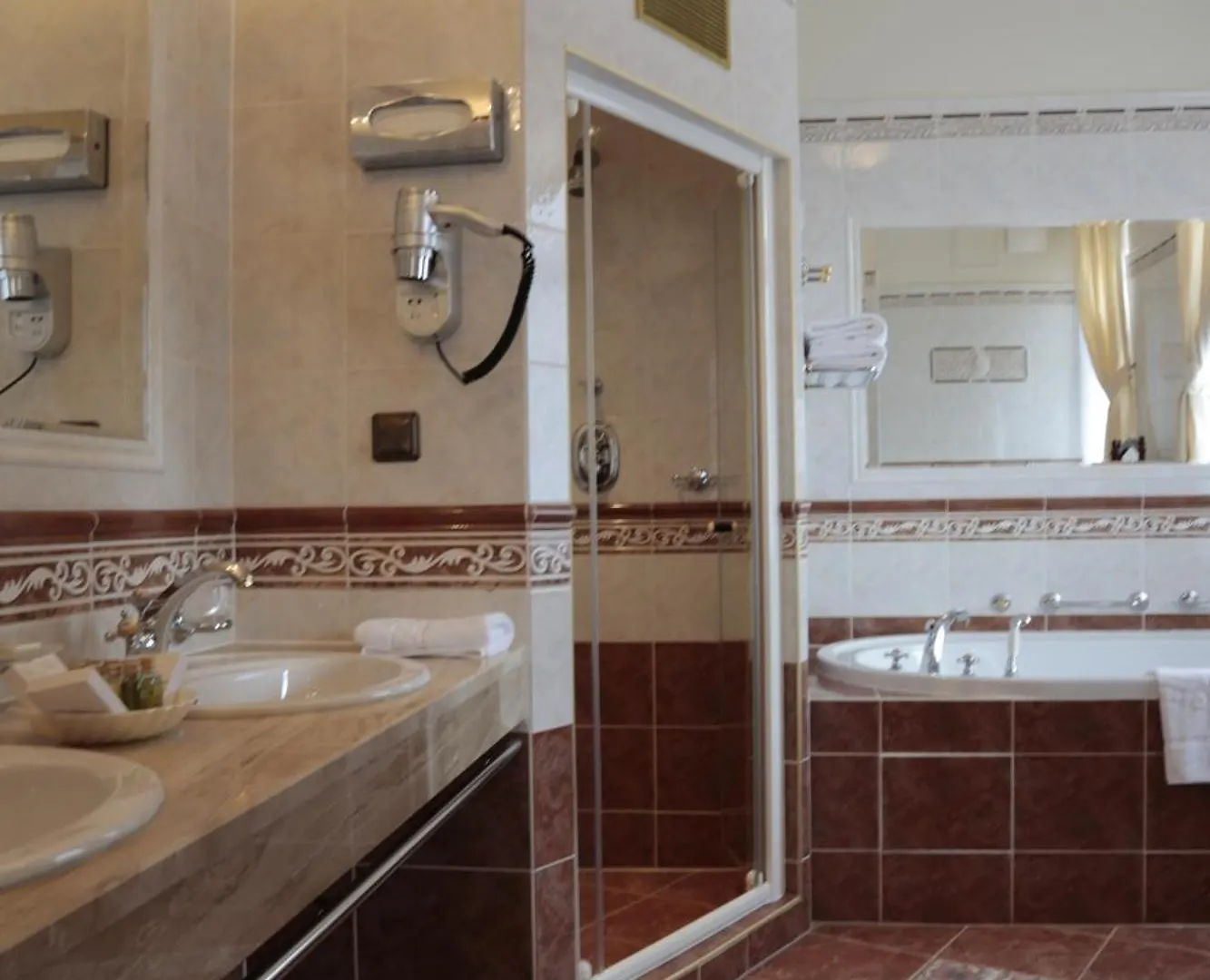 Hotel Vila Livia Karlsbad 5*,  Tsjechië